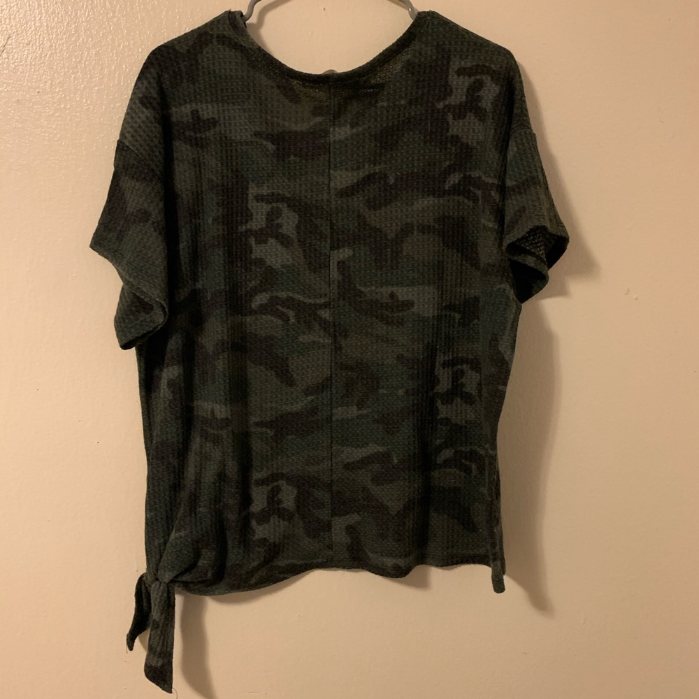 Call Waffle Top - Picture 2 of 2